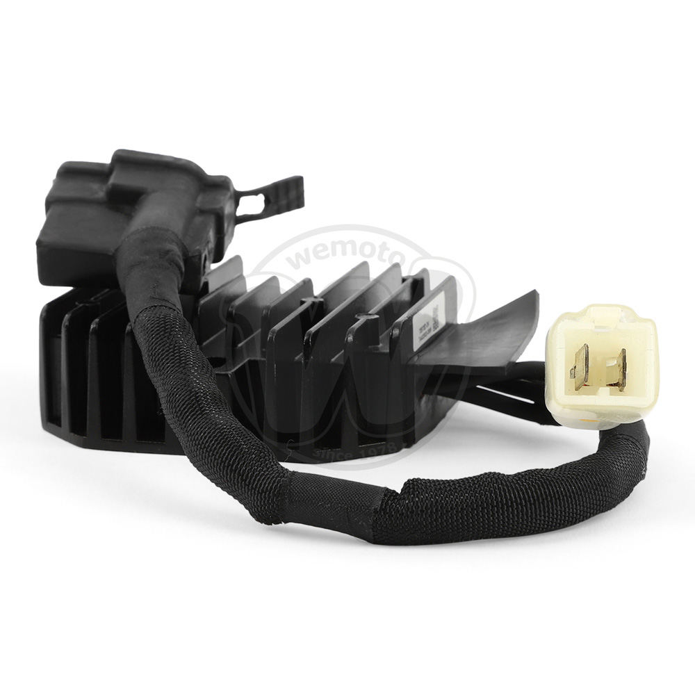 0YT1842_zzqe6842 four.jpg